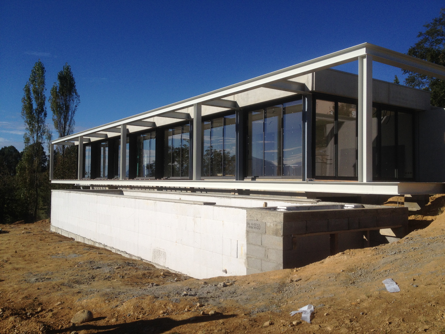 Maison moderne avec piscine a Saint Girons